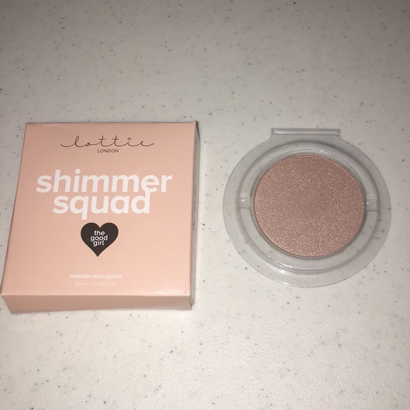 Lottie London Shimmer Squad powder highlighter - Picture 1 of 2